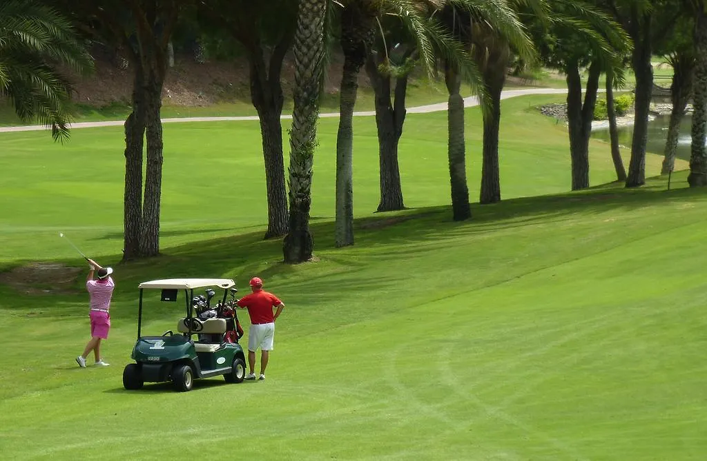 شقة Puerto Marina Beach & Golf بينالماذينا